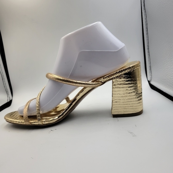 Sugar Gold Badger 2 Strappy Block Heels Sz 10 - Picture 9 of 10